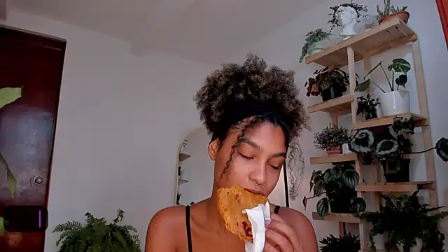 Johaphyton online show from December 2024 01:20:02 PM