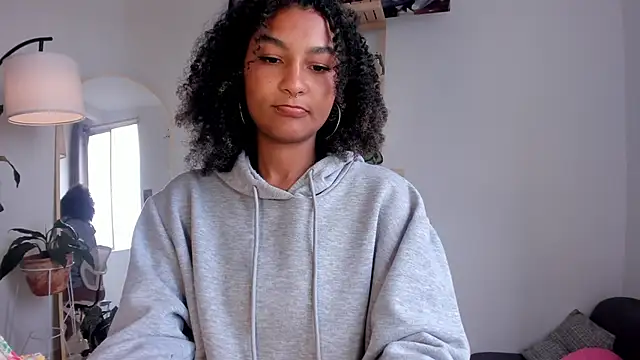 Johaphyton online show from March 2025 06:00:01 PM