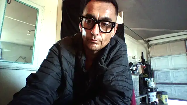 Pumpndeep online show from October 2025 05:41:02 PM