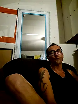 Snapshot of Pumpndeep chatting on July 2026 09:14:01 AM Pumpndeep online show from July 2026 09:14:01 AM