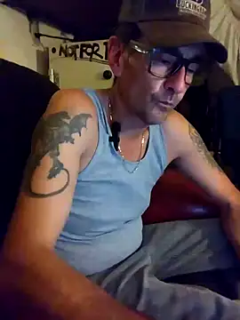 Snapshot of Pumpndeep chatting on July 2026 08:42:02 AM Pumpndeep online show from July 2026 08:42:02 AM
