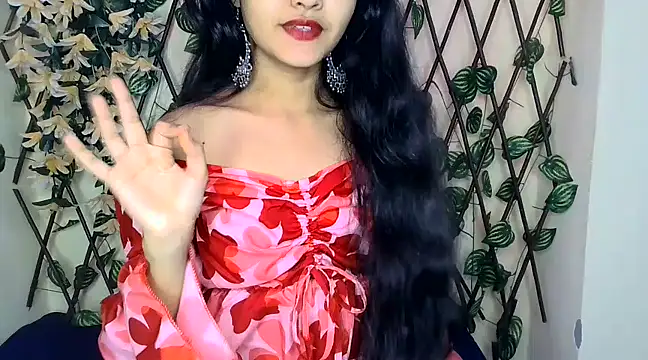 Snapshot of SUZY_FROMUS chatting on February 2025 05:29:02 PM SUZY FROMUS online show from February 2025 05:29:02 PM