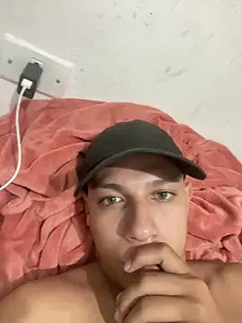 kauanzinhoofc online show from November 2025 05:07:01 AM