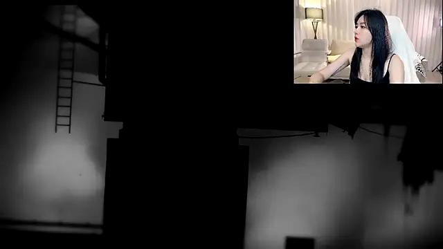 Snapshot of K-moumou chatting on September 2025 07:19:02 PM K-moumou online show from September 2025 07:19:02 PM