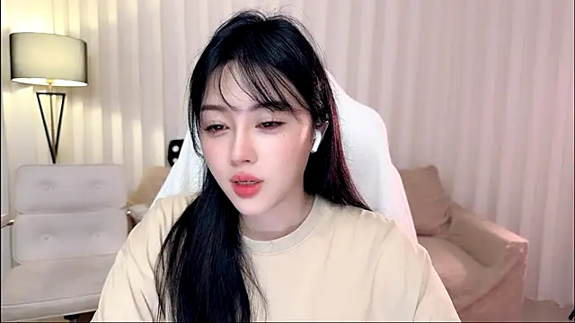 Snapshot of K-moumou chatting on May 2026 04:01:02 PM K-moumou online show from May 2026 04:01:02 PM