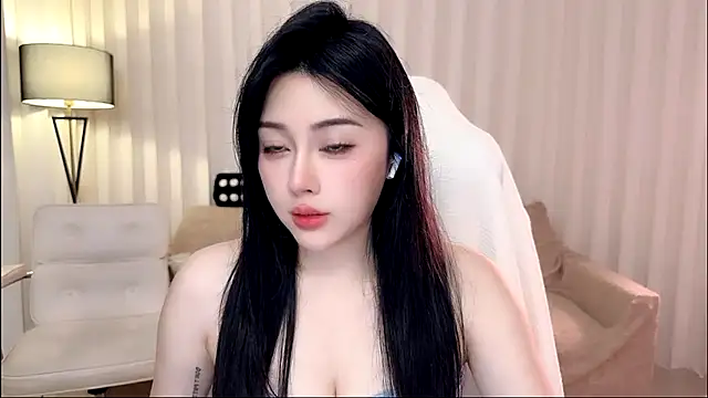 Snapshot of K-moumou chatting on May 2026 04:01:02 PM K-moumou online show from May 2026 04:01:02 PM