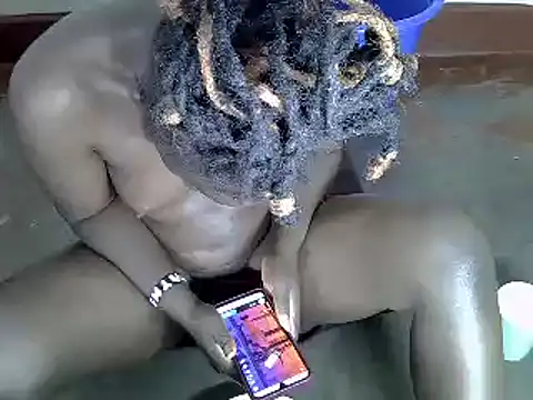 Sweetaggy2 online show from December 2025 08:25:02 PM