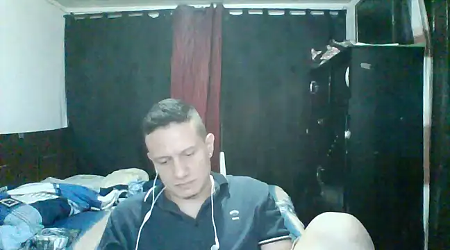 fabyxx07 online show from March 2025 03:41:02 AM