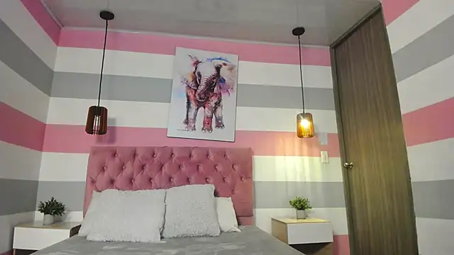 Snapshot of Carol_Pinter chatting on January 2025 12:10:01 PM Carol Pinter online show from January 2025 12:10:01 PM