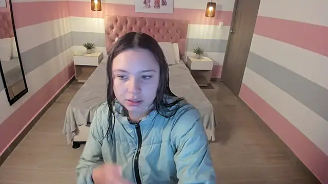 Snapshot of Carol_Pinter chatting on February 2025 12:44:02 PM Carol Pinter online show from February 2025 12:44:02 PM