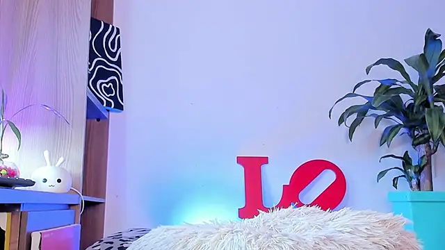 adelarangel online show from June 2026 09:06:01 PM