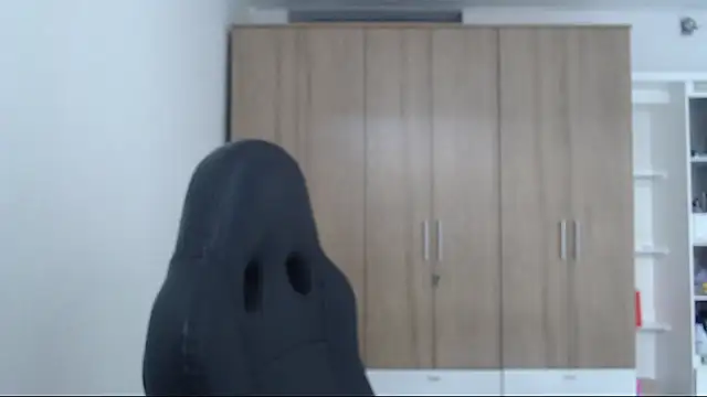 RoxanaLove9 online show from September 2025 06:29:02 PM