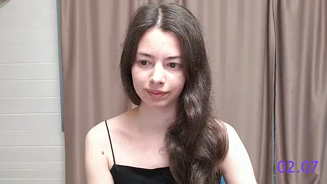 Snapshot of sweet_sweet_angel chatting on July 2026 09:59:01 AM sweet sweet angel online show from July 2026 09:59:01 AM