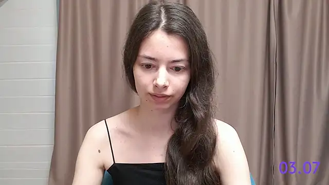 Snapshot of sweet_sweet_angel chatting on July 2026 07:15:02 AM sweet sweet angel online show from July 2026 07:15:02 AM