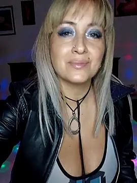 DesireSatler online show from July 2026 04:49:01 AM