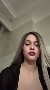 KikiWatson online show from February 2026 07:56:02 PM