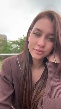 KikiWatson online show from May 2026 10:36:01 AM