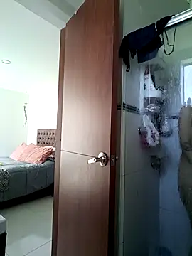 your red rose  online show from December 2024 01:28:01 PM