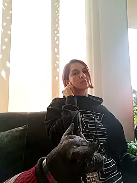 your red rose  online show from December 2024 08:17:02 PM