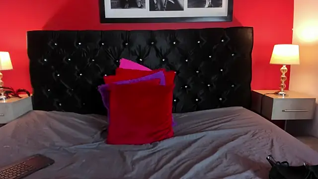 Snapshot of AbbyJonhs chatting on January 2025 05:11:02 PM AbbyJonhs online show from January 2025 05:11:02 PM