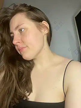 Topvi  online show from February 2025 07:43:02 PM