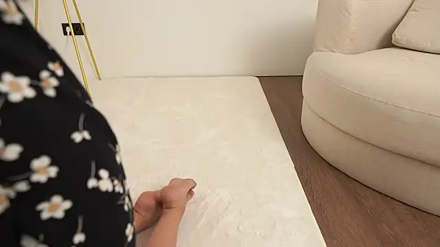 Peopleneedlove144 online show from November 2025 01:23:01 PM