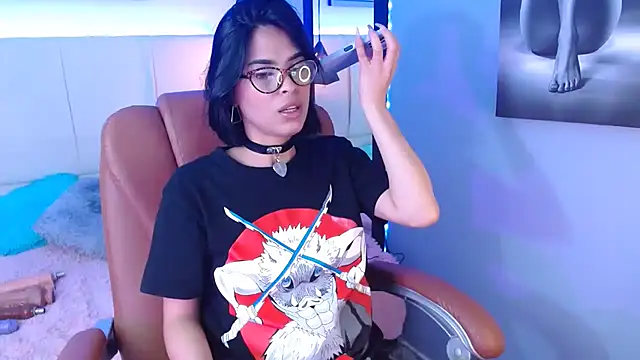 AlessiaVal  online show from February 2025 12:36:02 PM