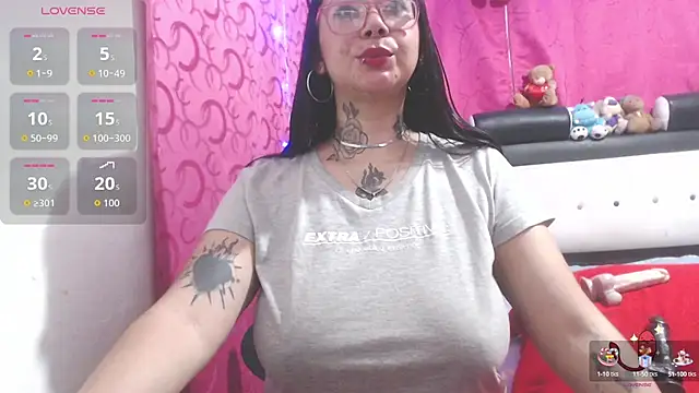 Saloome- online show from September 2025 10:42:02 PM