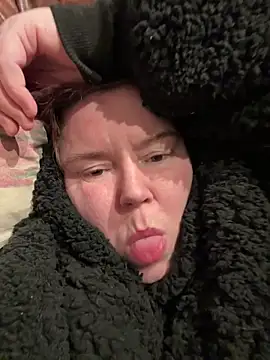 Snapshot of Viola_SassyX chatting on March 2025 04:26:02 AM Viola SassyX online show from March 2025 04:26:02 AM