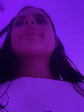 HannaRhodes online show from April 2026 12:43:01 PM