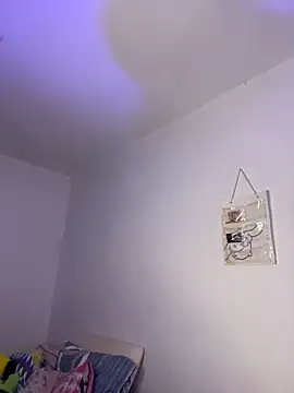 MadelineBenet online show from February 2026 04:06:01 AM