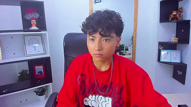 Snapshot of Im_Mathias chatting on October 2025 10:43:02 PM Im Mathias online show from October 2025 10:43:02 PM