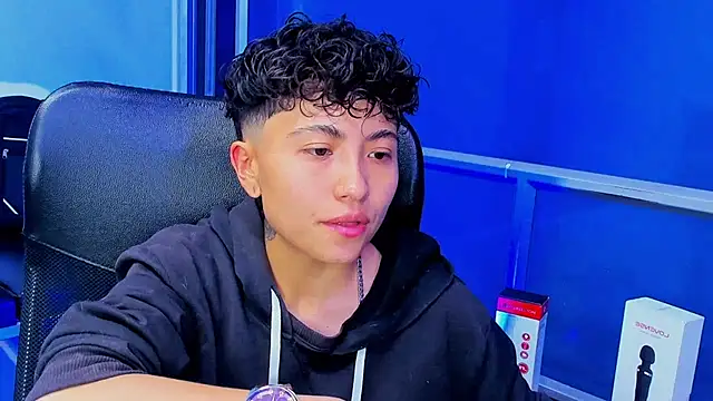 Snapshot of Im_Mathias chatting on January 2026 03:53:02 AM Im Mathias online show from January 2026 03:53:02 AM