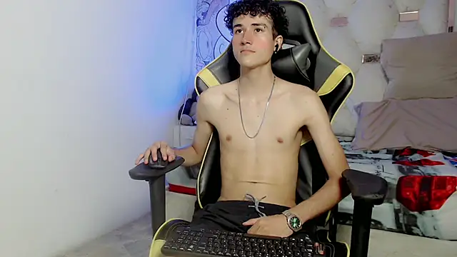 johnny cagee online show from September 2025 03:54:01 AM