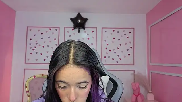 stephania t online show from January 2026 12:29:02 PM