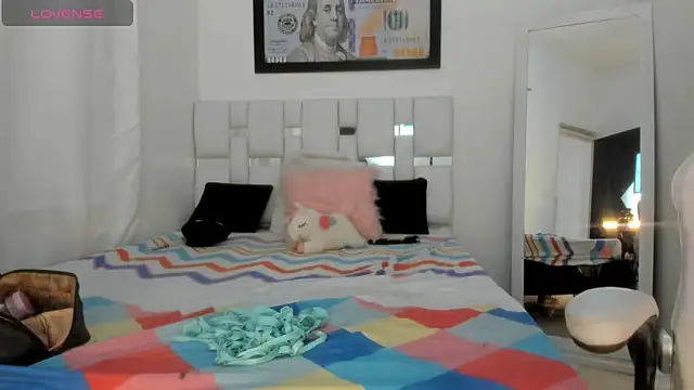 Alba Grey online show from February 2026 09:32:02 PM