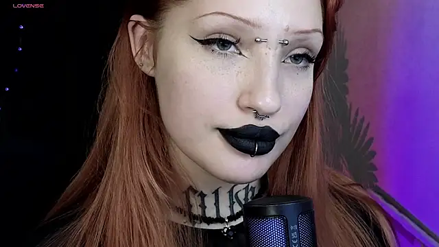 violetviolator online show from February 2025 09:48:01 PM