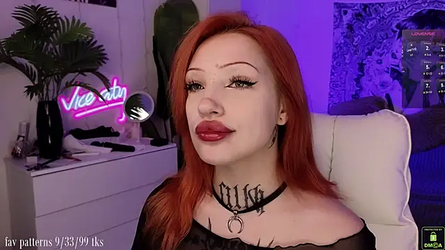 violetviolator online show from November 2025 05:07:01 AM