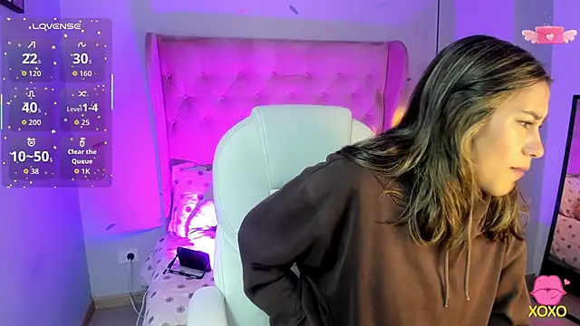  Sophie  miller online show from November 2025 08:08:01 PM