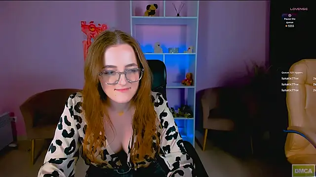 Snapshot of luna_berryy chatting on December 2024 04:43:02 AM luna berryy online show from December 2024 04:43:02 AM
