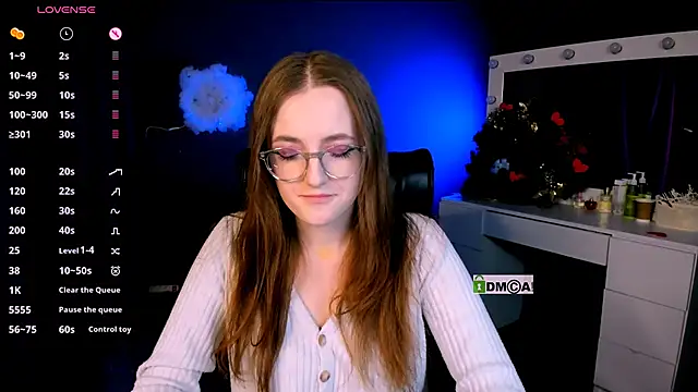 Snapshot of luna_berryy chatting on February 2025 11:30:01 PM luna berryy online show from February 2025 11:30:01 PM