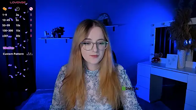 Snapshot of luna_berryy chatting on September 2025 01:14:02 PM luna berryy online show from September 2025 01:14:02 PM