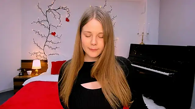 holy kitty online show from March 2025 03:01:01 AM