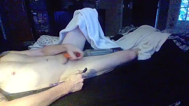 Snapshot of ThatPlatinumD chatting on February 2026 11:45:01 PM ThatPlatinumD online show from February 2026 11:45:01 PM