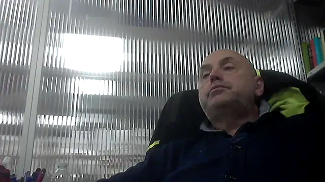 Snapshot of pantomax chatting on May 2026 12:29:01 AM pantomax online show from May 2026 12:29:01 AM