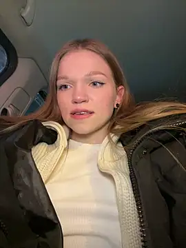 KitteCat online show from December 2024 07:08:02 PM