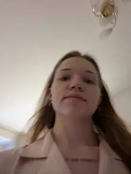 KitteCat online show from December 2024 09:00:02 AM