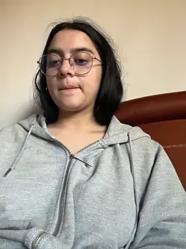 Snapshot of Cassie-millers chatting on January 2025 10:49:02 PM Cassie-millers online show from January 2025 10:49:02 PM