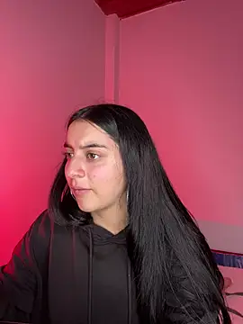 Snapshot of Cassie-millers chatting on February 2025 04:14:02 PM Cassie-millers online show from February 2025 04:14:02 PM