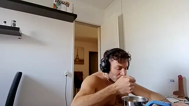 alpha-hunk online show from April 2026 01:42:02 PM